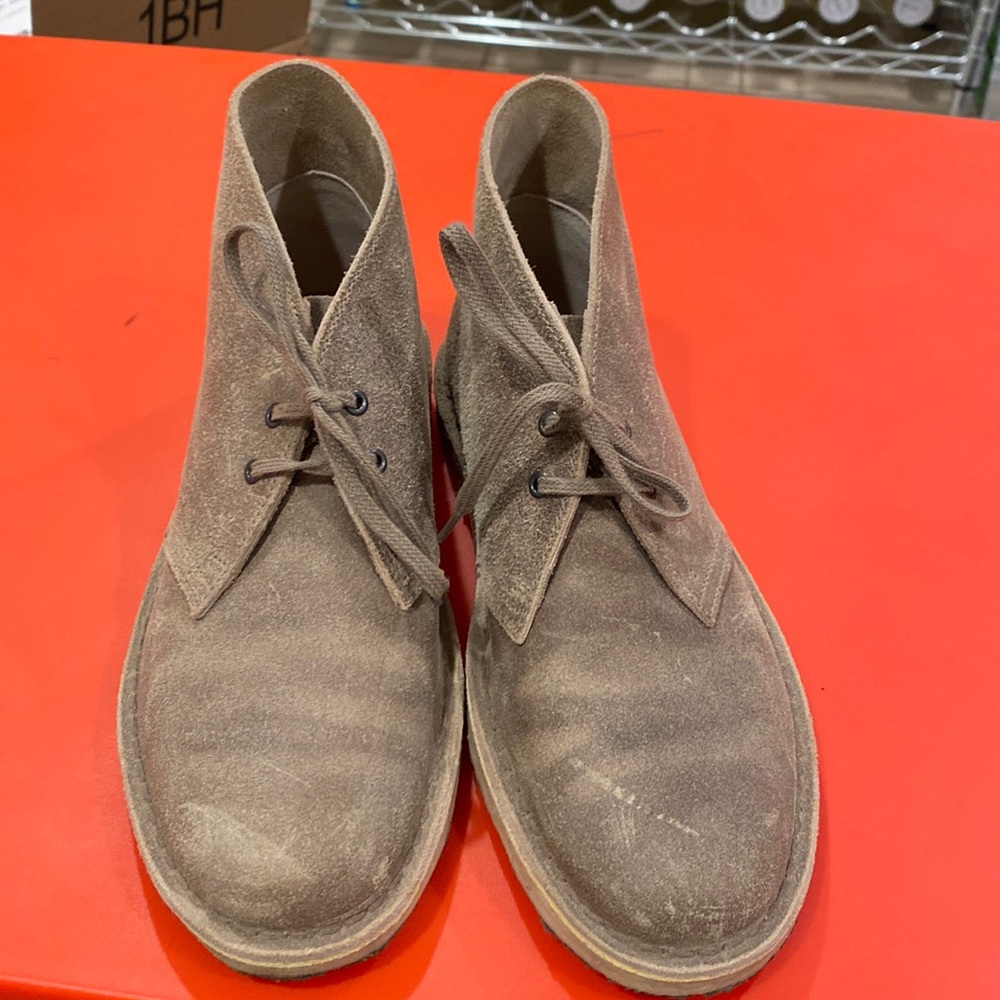 Clarks Chukka 9 Womens